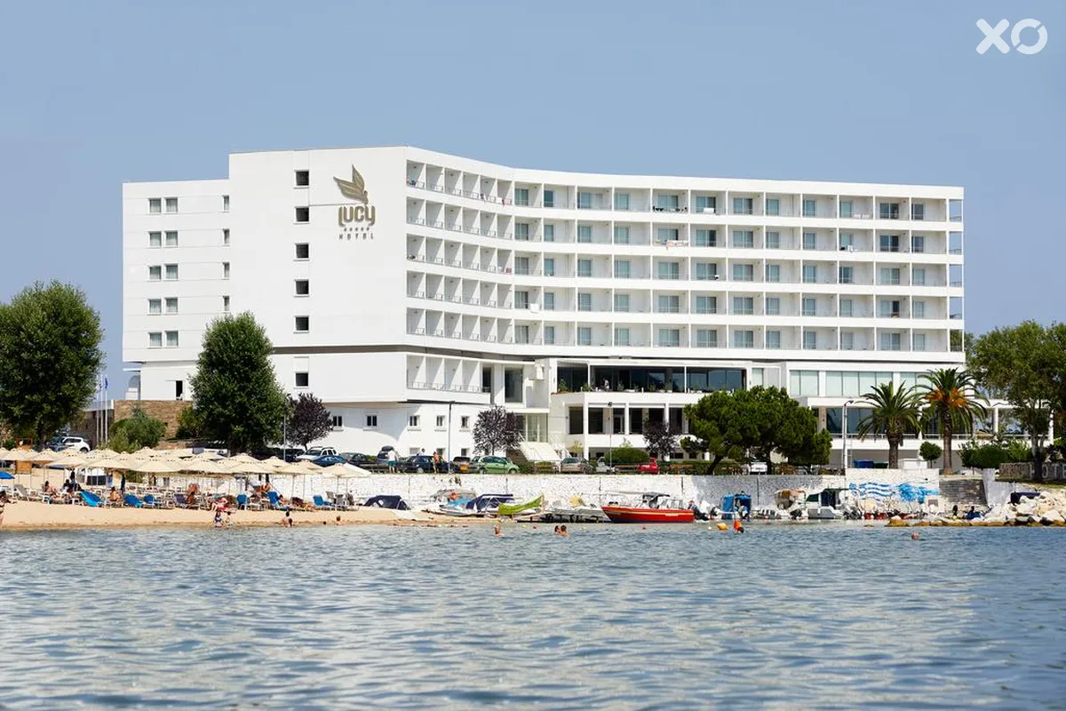 Lucy Hotel