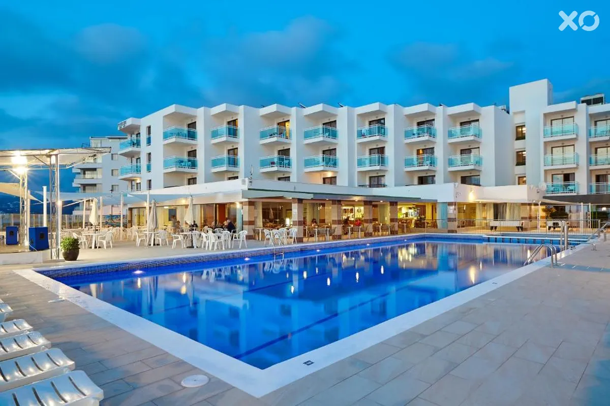 Nereida Aparthotel