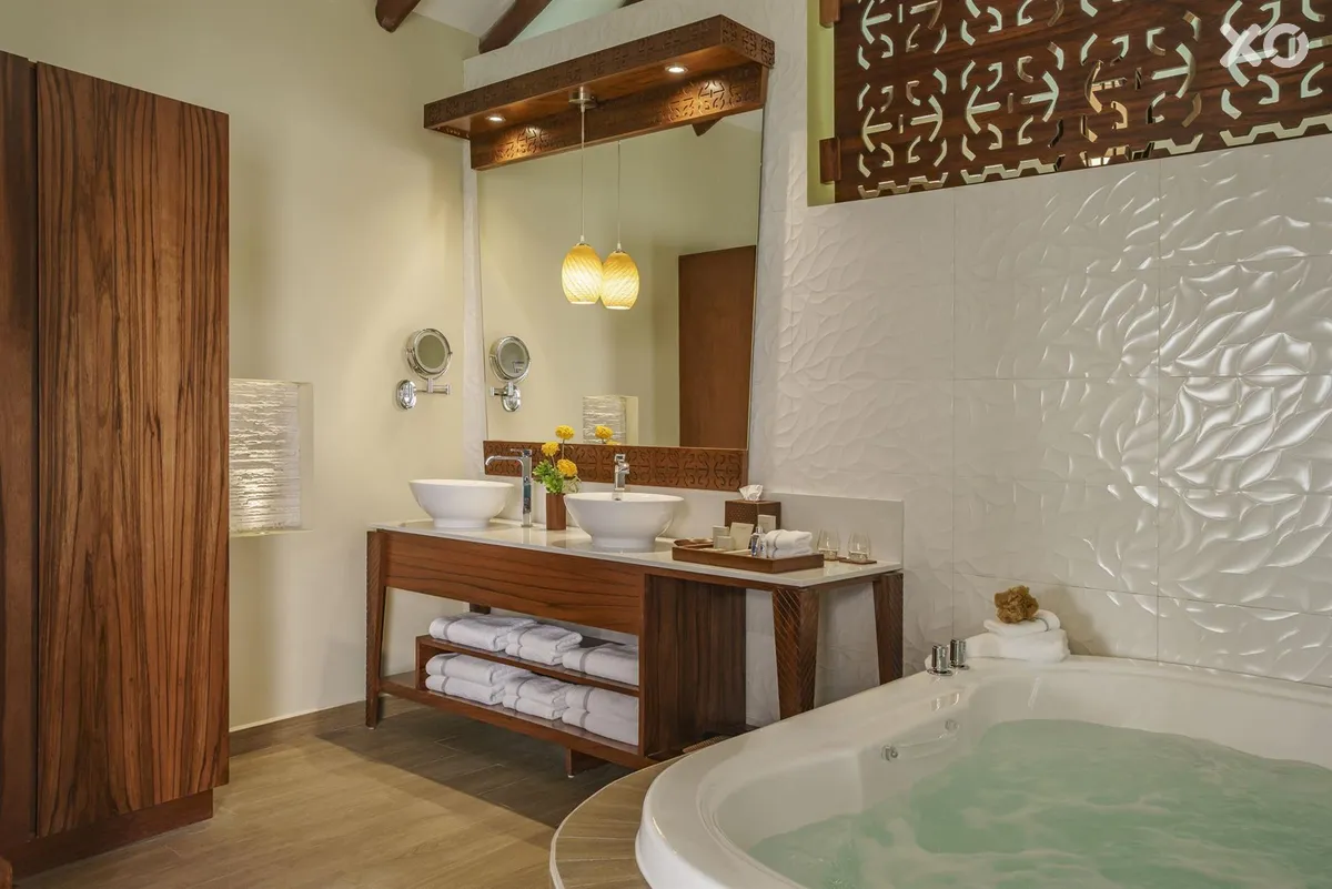 Palafitos overwater bungalows в El Dorado Maroma