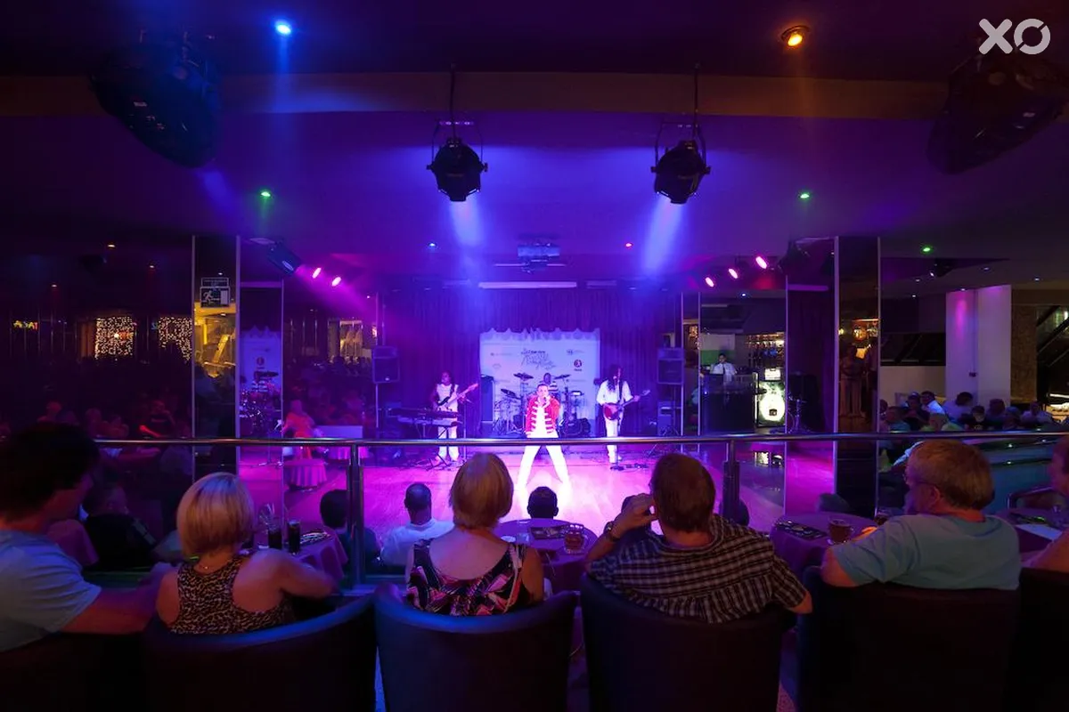 Paradise Park Fun Lifestyle Hotel