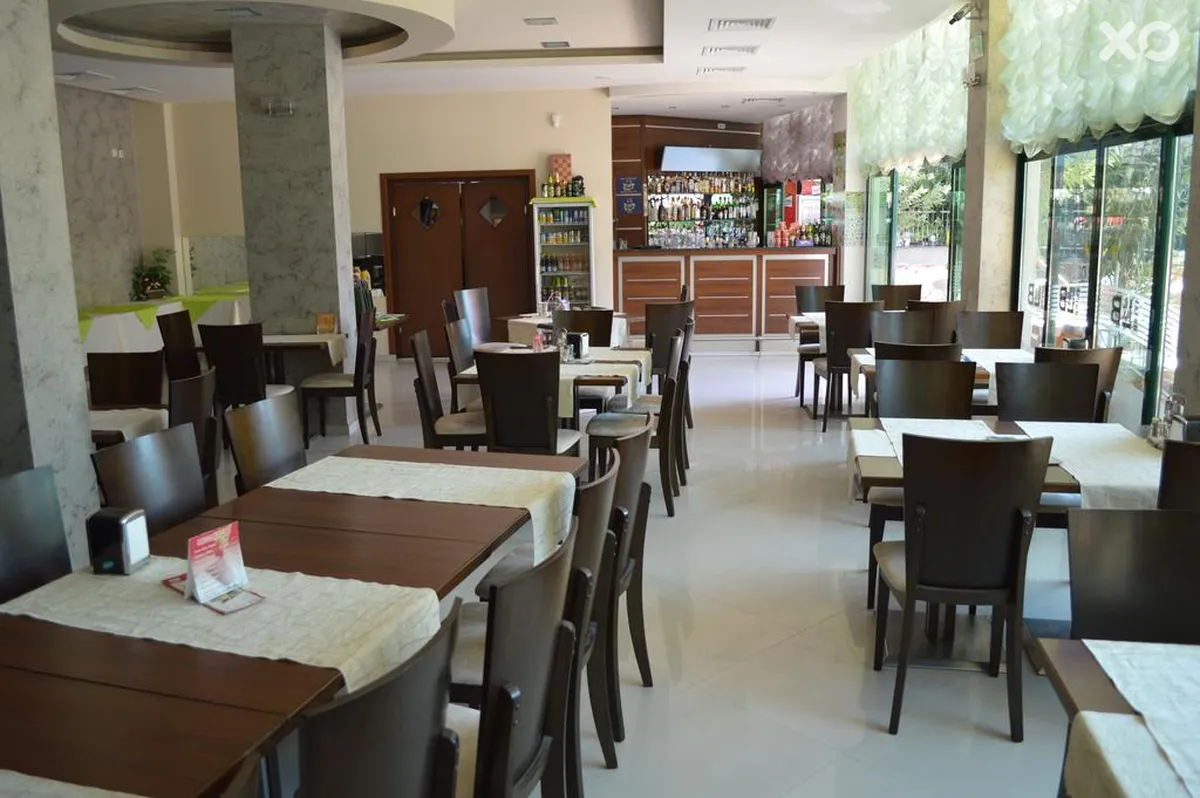 L&B Hotel