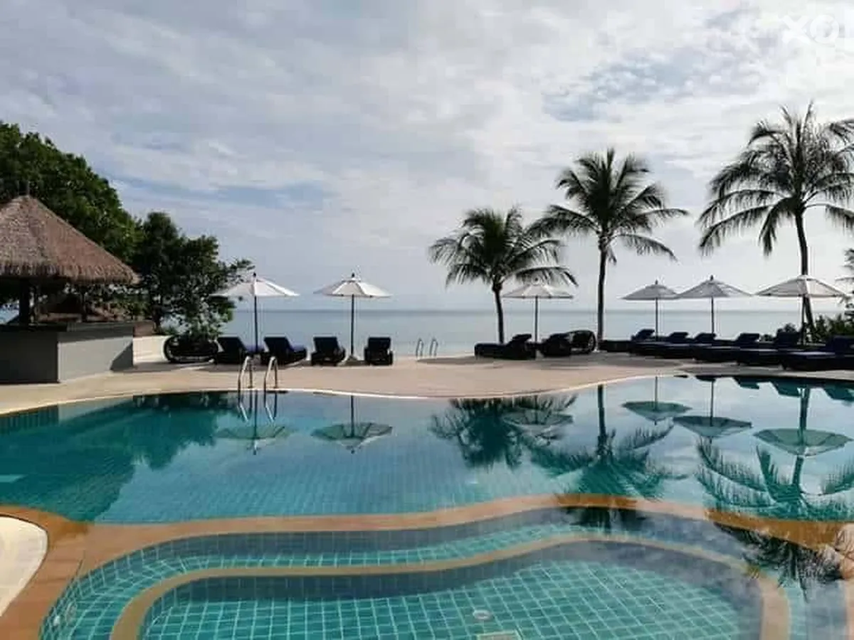 Coral Cliff Beach Resort