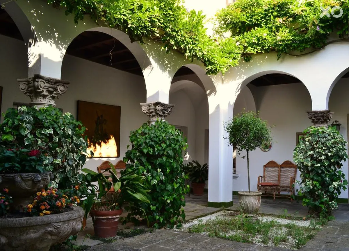 Roger de Flor Palace