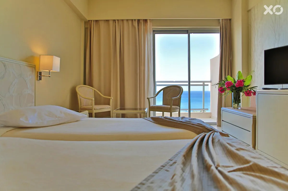Pegasos Deluxe Beach Hotel