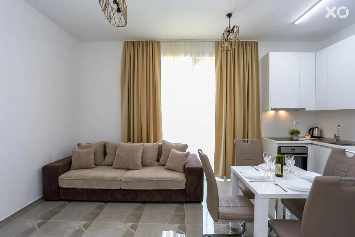 Delmar Residence