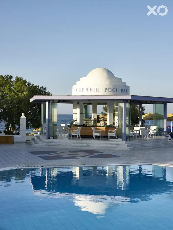 Serita Beach Hotel