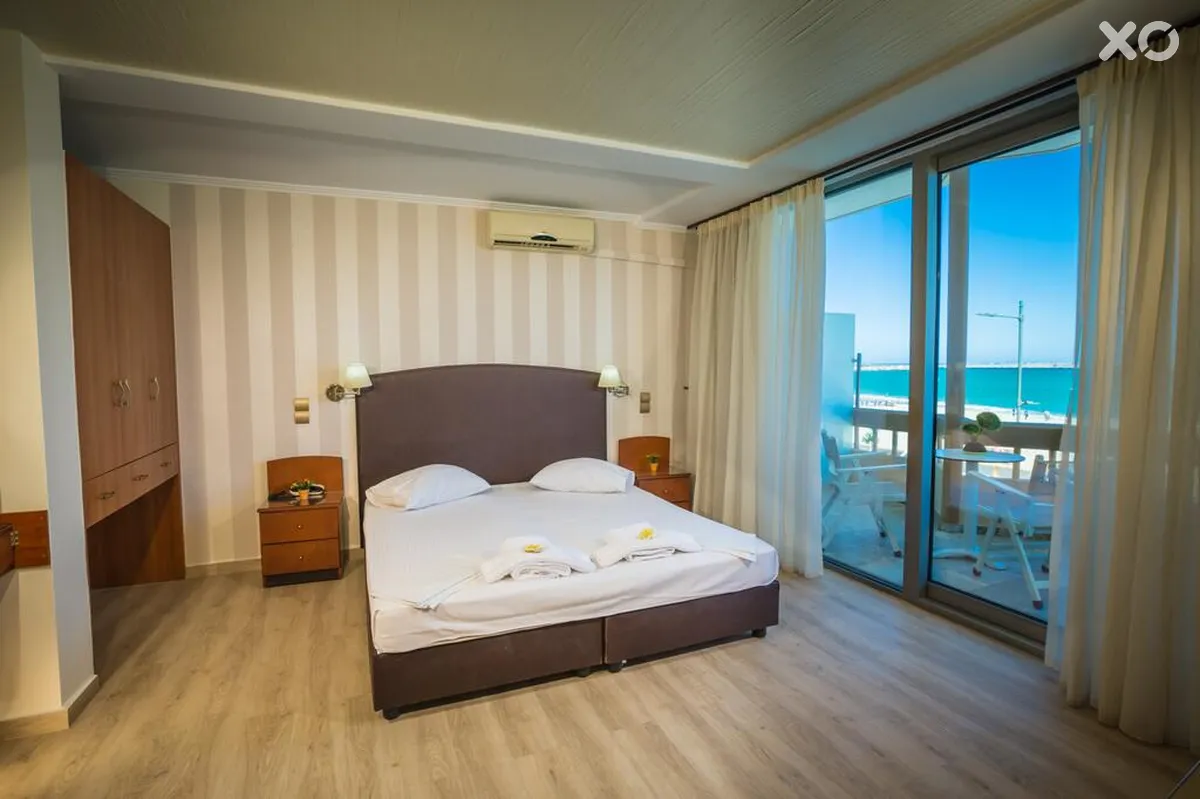 Theo Beach Hotel Apartments