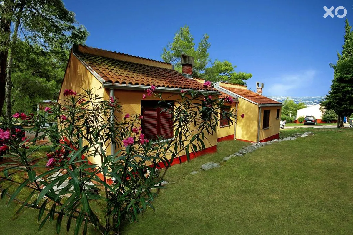 Kanegra Apartments