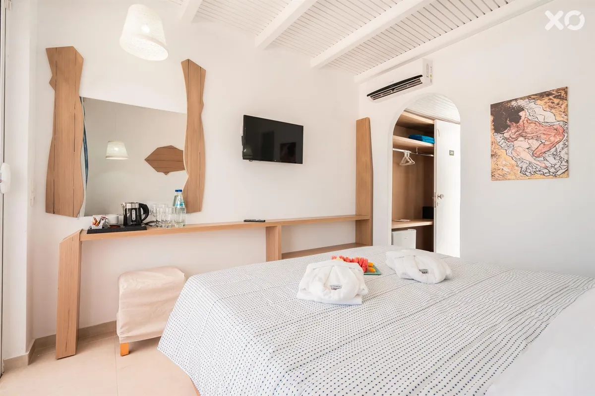 Alex Beach Hotel Bungalows