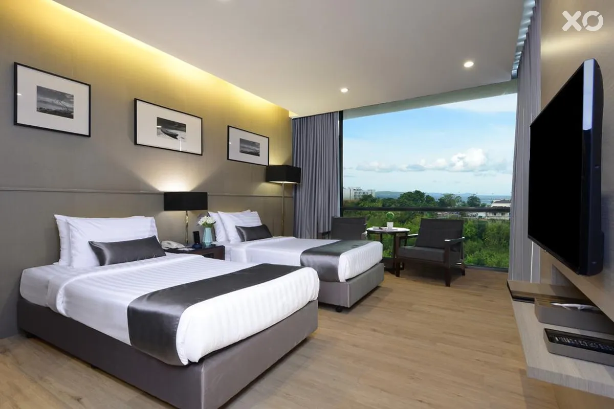 Altera Hotel & Residence