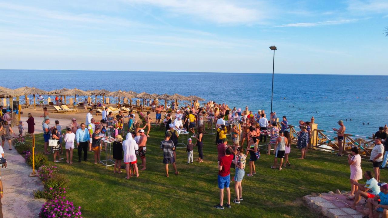 Safir Sharm Waterfalls Hotel