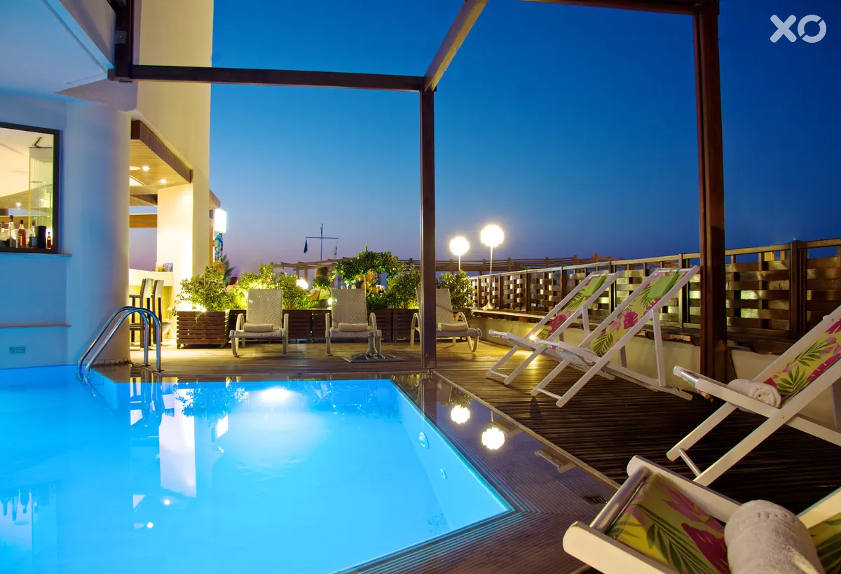 Steris Elegant Beach Hotel