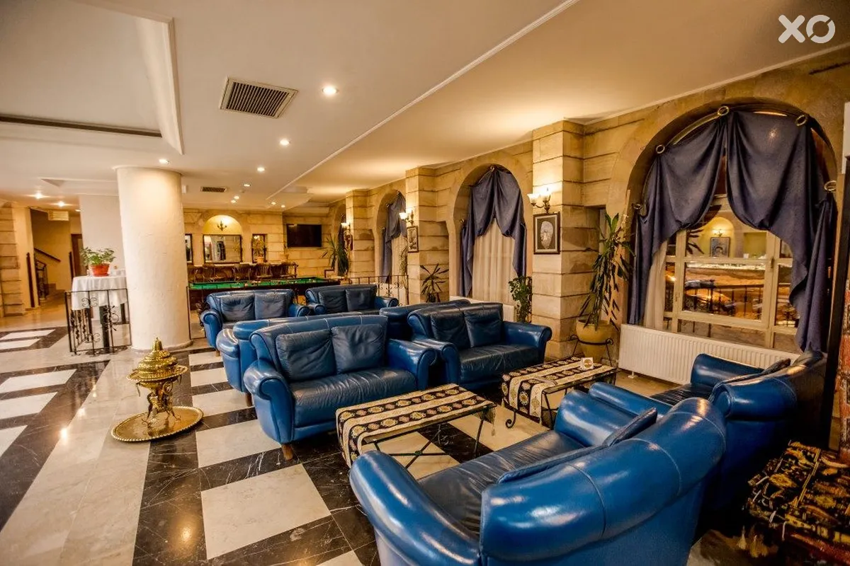 Tassaray Hotel