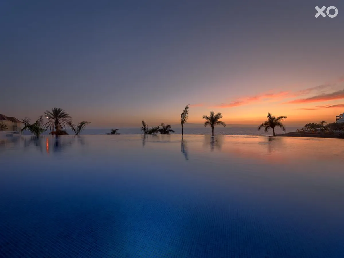 H10 Atlantic Sunset