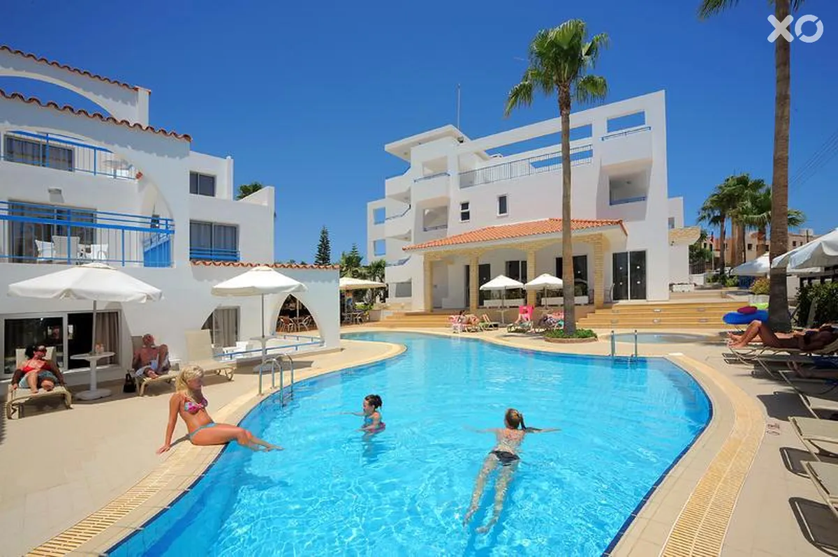 Petrosana Hotel Apartments