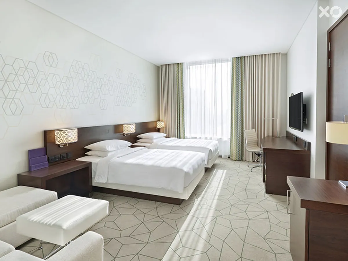 Hyatt Place Dubai Baniyas Square
