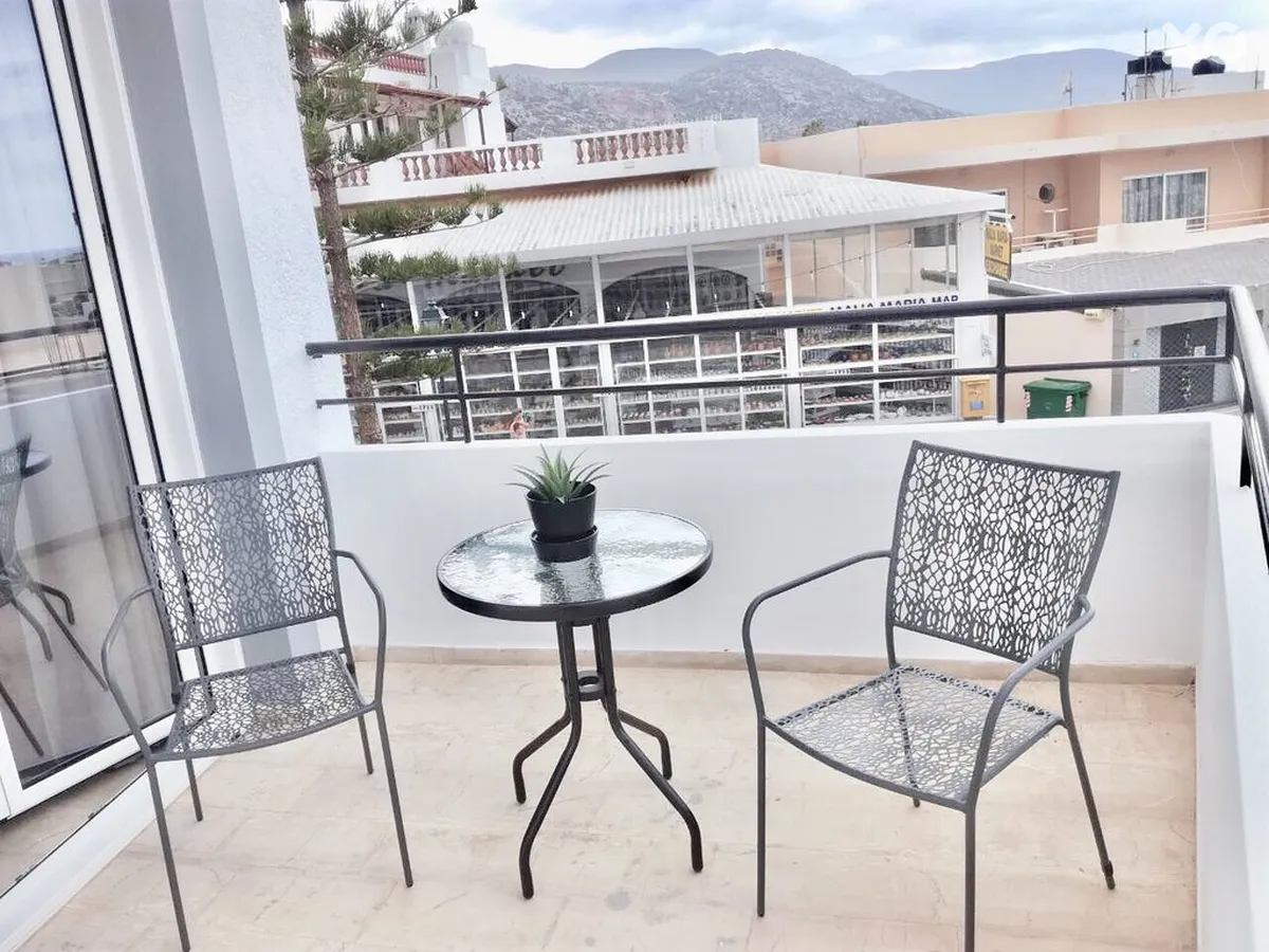 Pasiphae Hotel