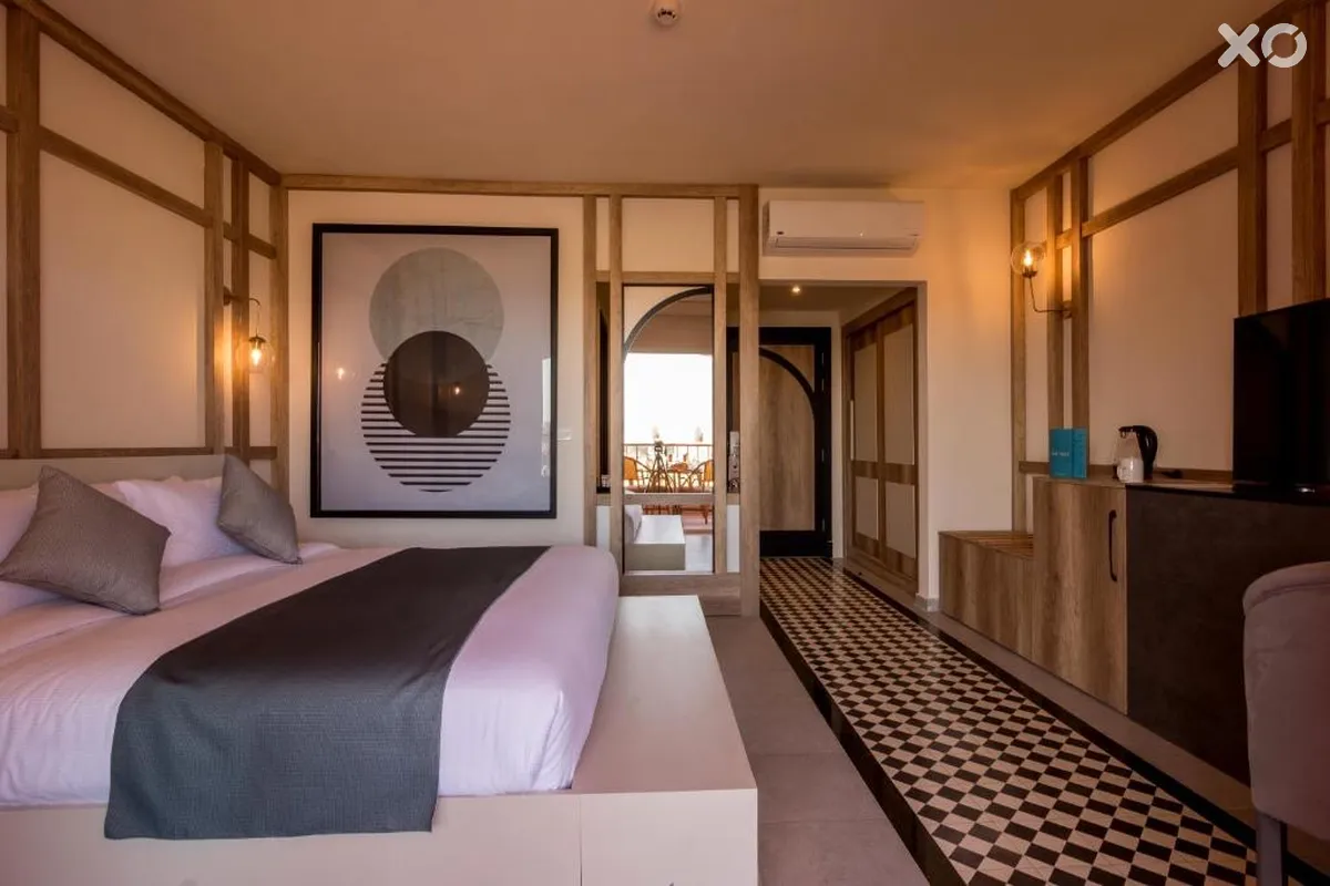 The Boutique Hotel