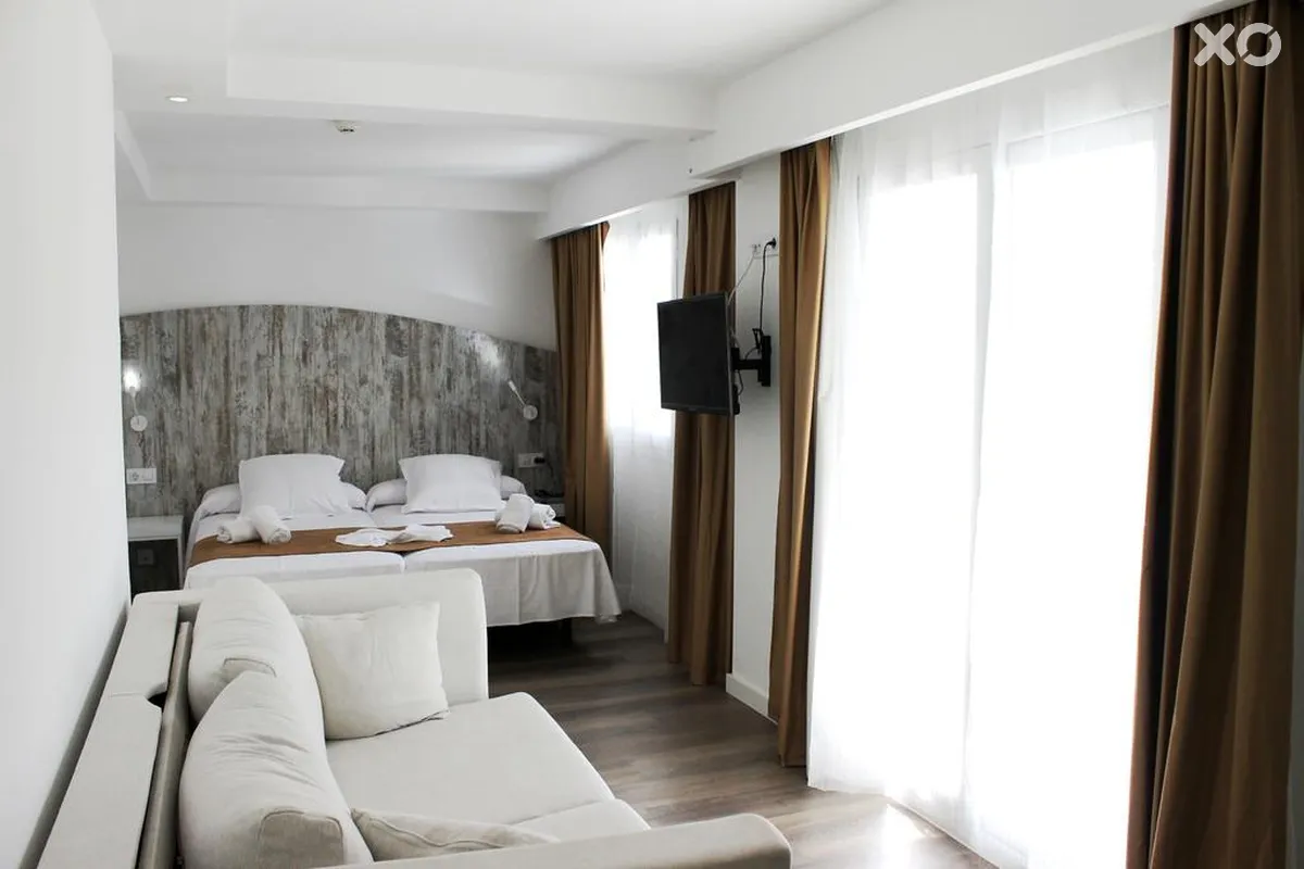 Triton Beach Hotel