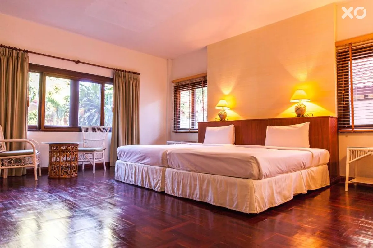 Coco Palm Beach Resort