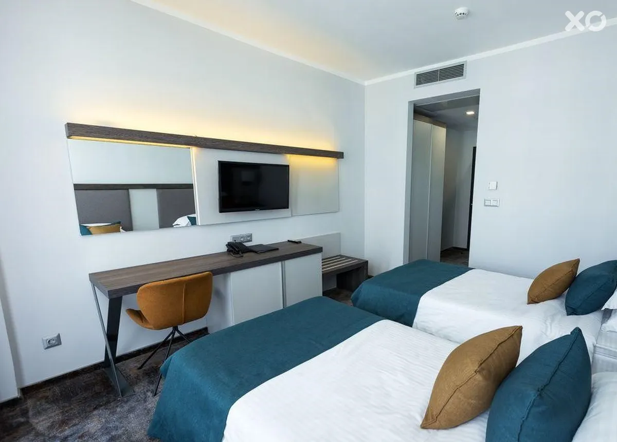 Best Western Plus Premium Inn