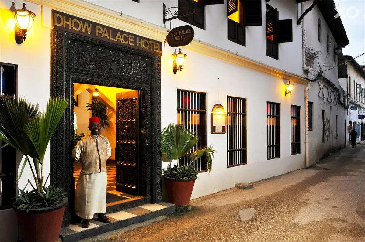 Dhow Palace Hotel