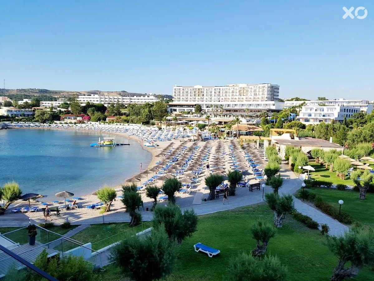 Eden Roc Resort Hotel