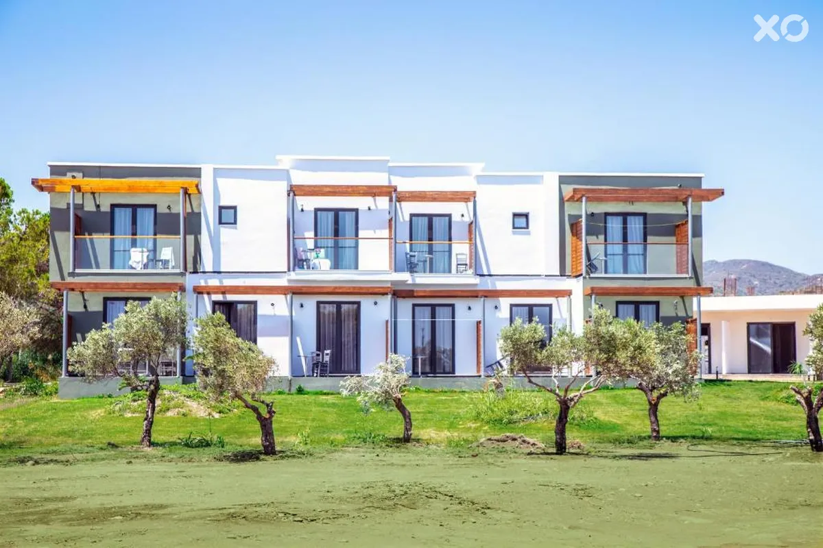 Ampelia Seaside Resort