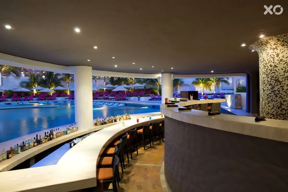 Krystal Altitude Cancun