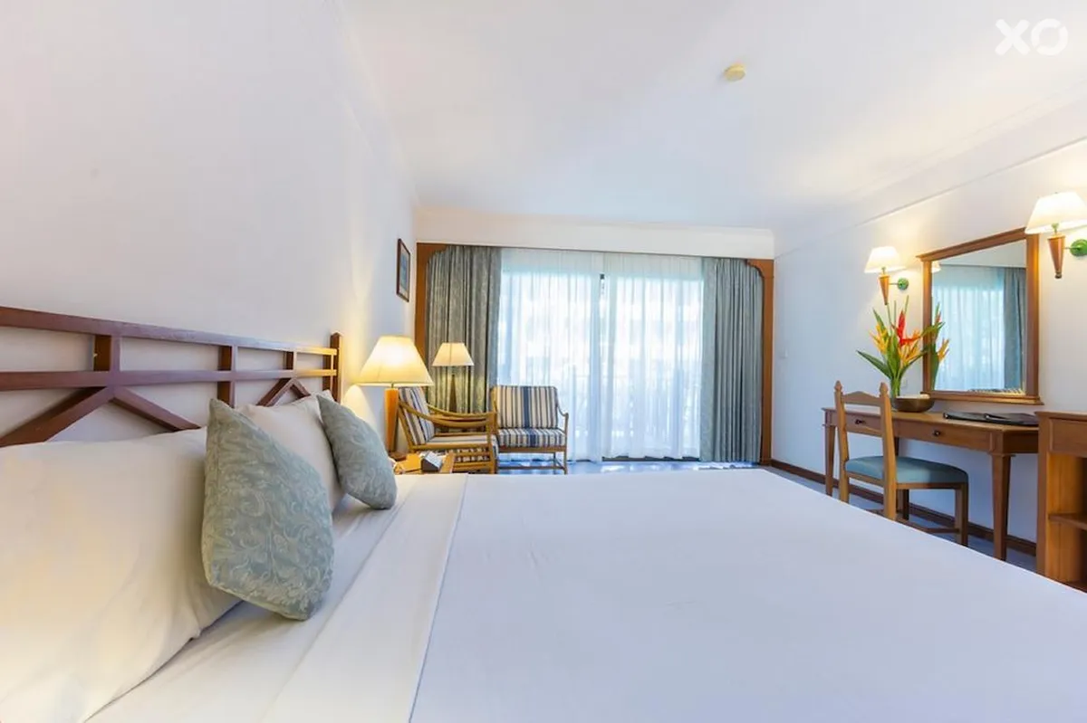 Amora Beach Resort Phuket