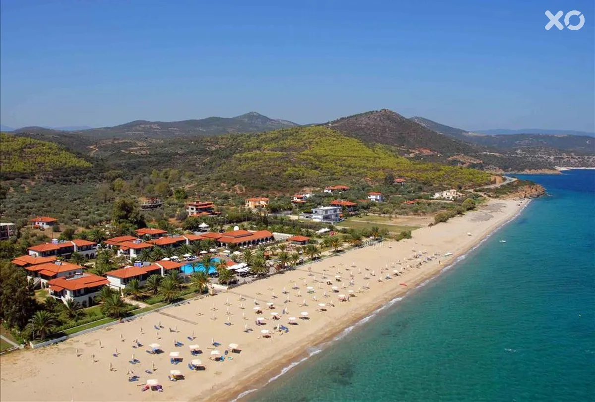 Bomo Assa Maris Beach