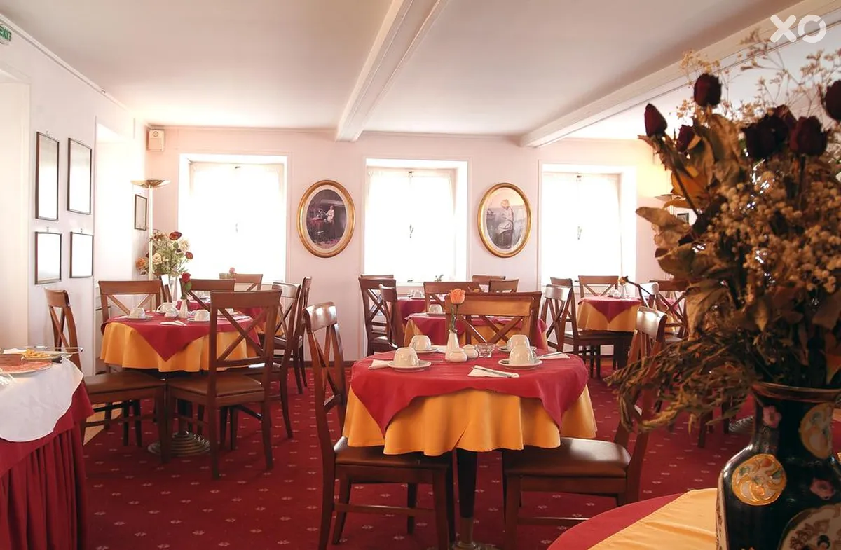 Konstantinoupolis Hotel