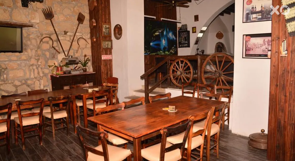 Antonis G Hotel Apartments