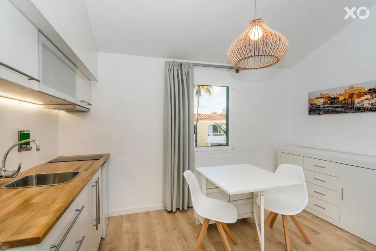 Cales de Ponent Apartments