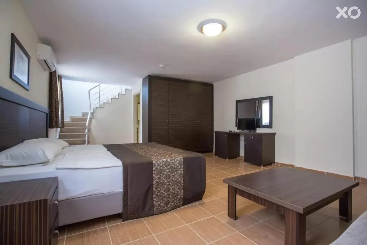 The One Club Hotel