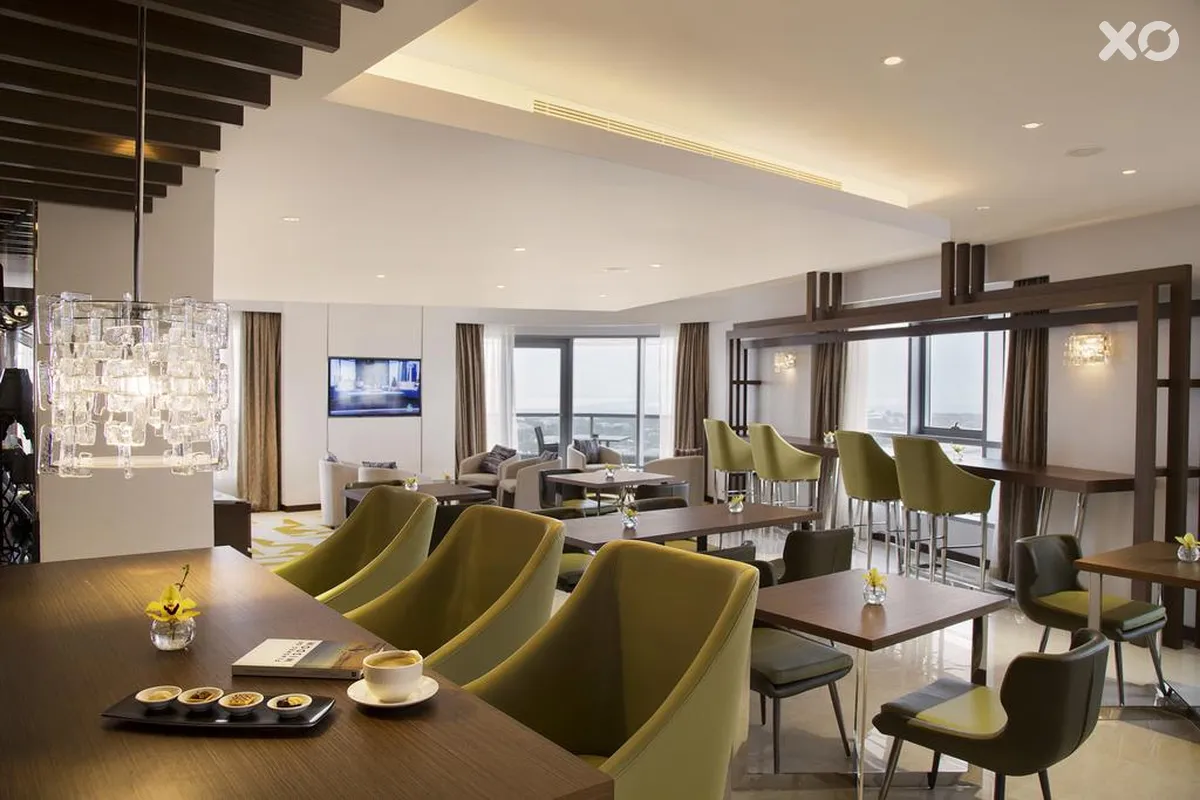 Pearl Rotana Capital Centre