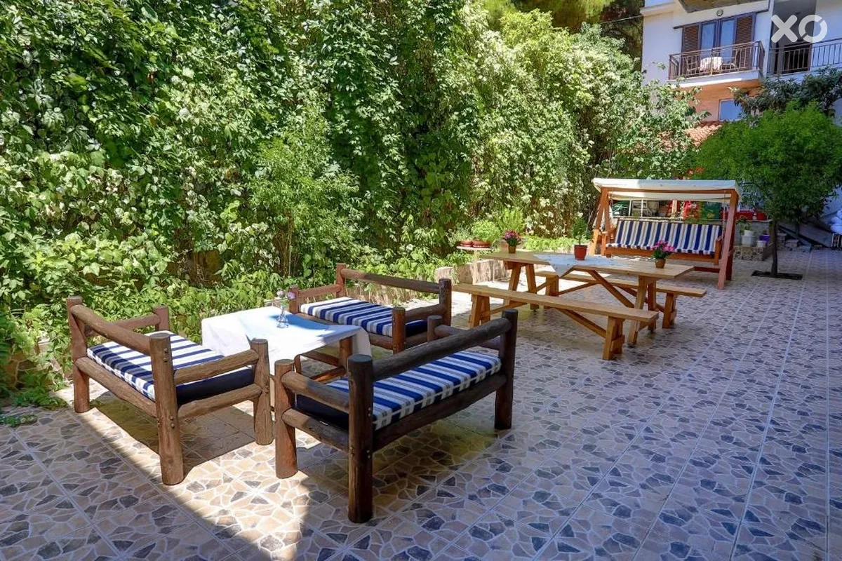 Maik Apartments