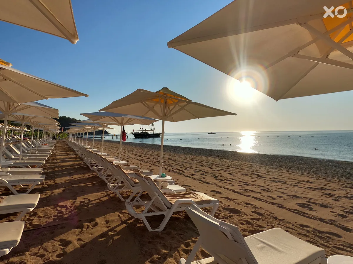 Pirate's Beach Club