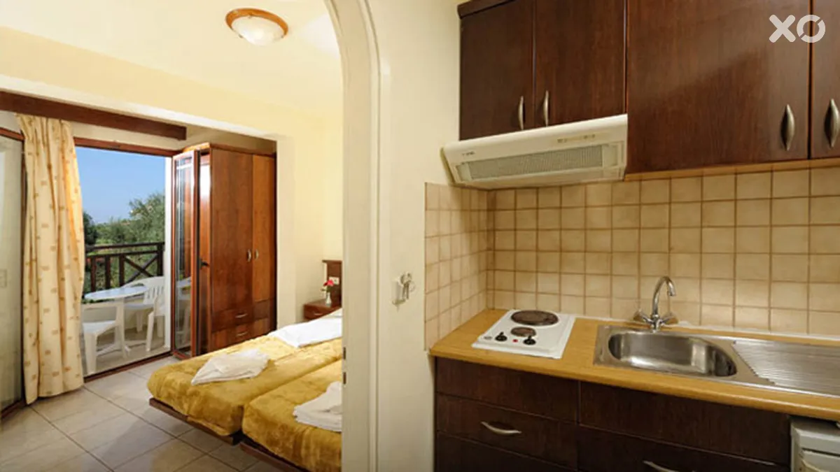 Vagelis Apartments
