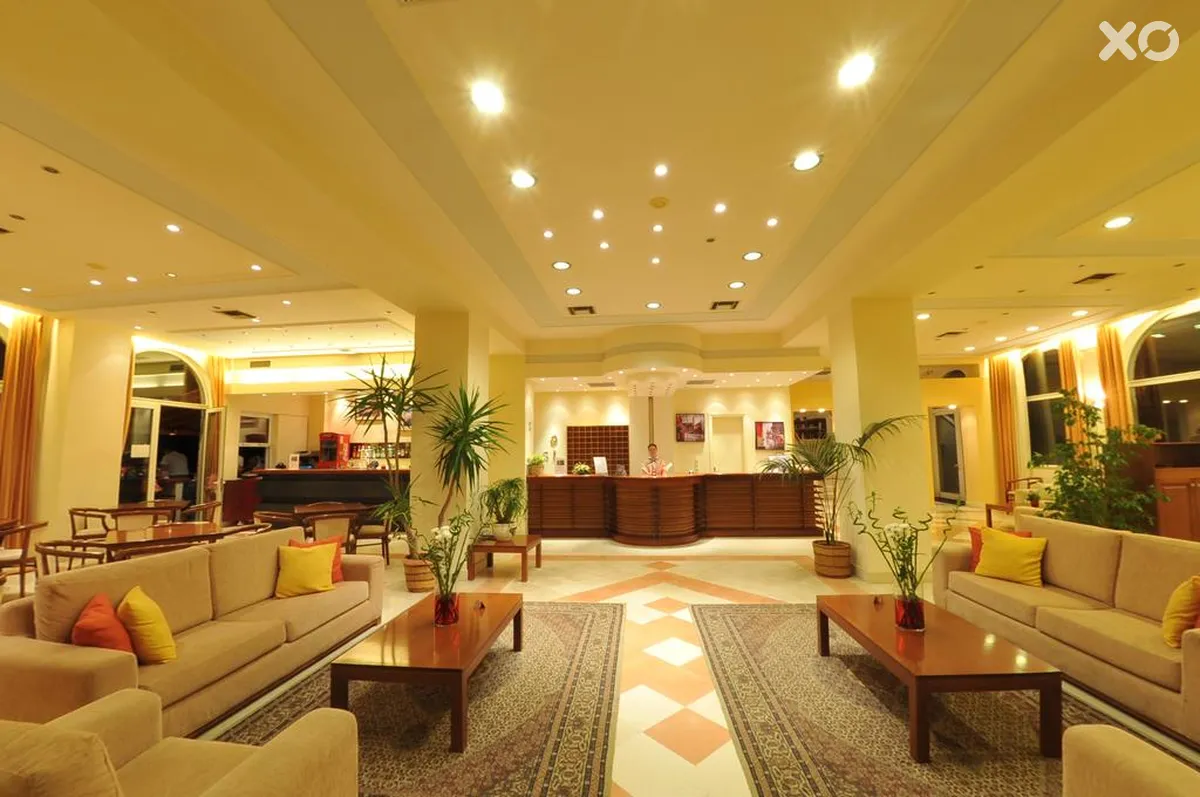 CNic Hellinis Hotel