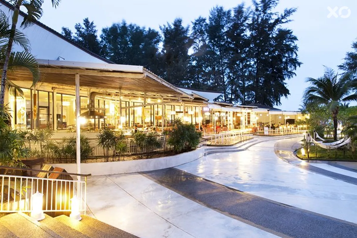 Arinara Bangtao Beach Resort
