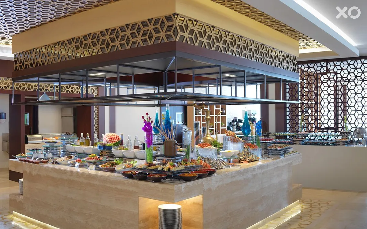 Two Seasons Hotel & Apartments Dubai