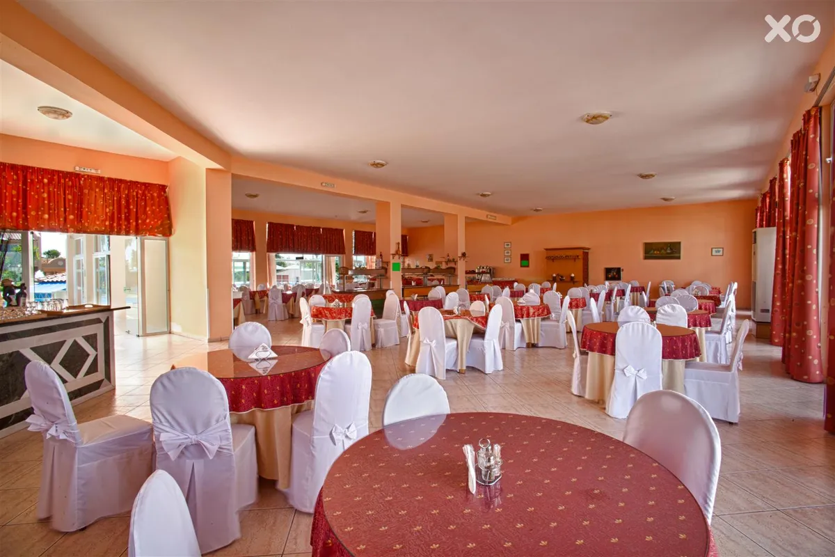 K. ilios Hotel & Farming
