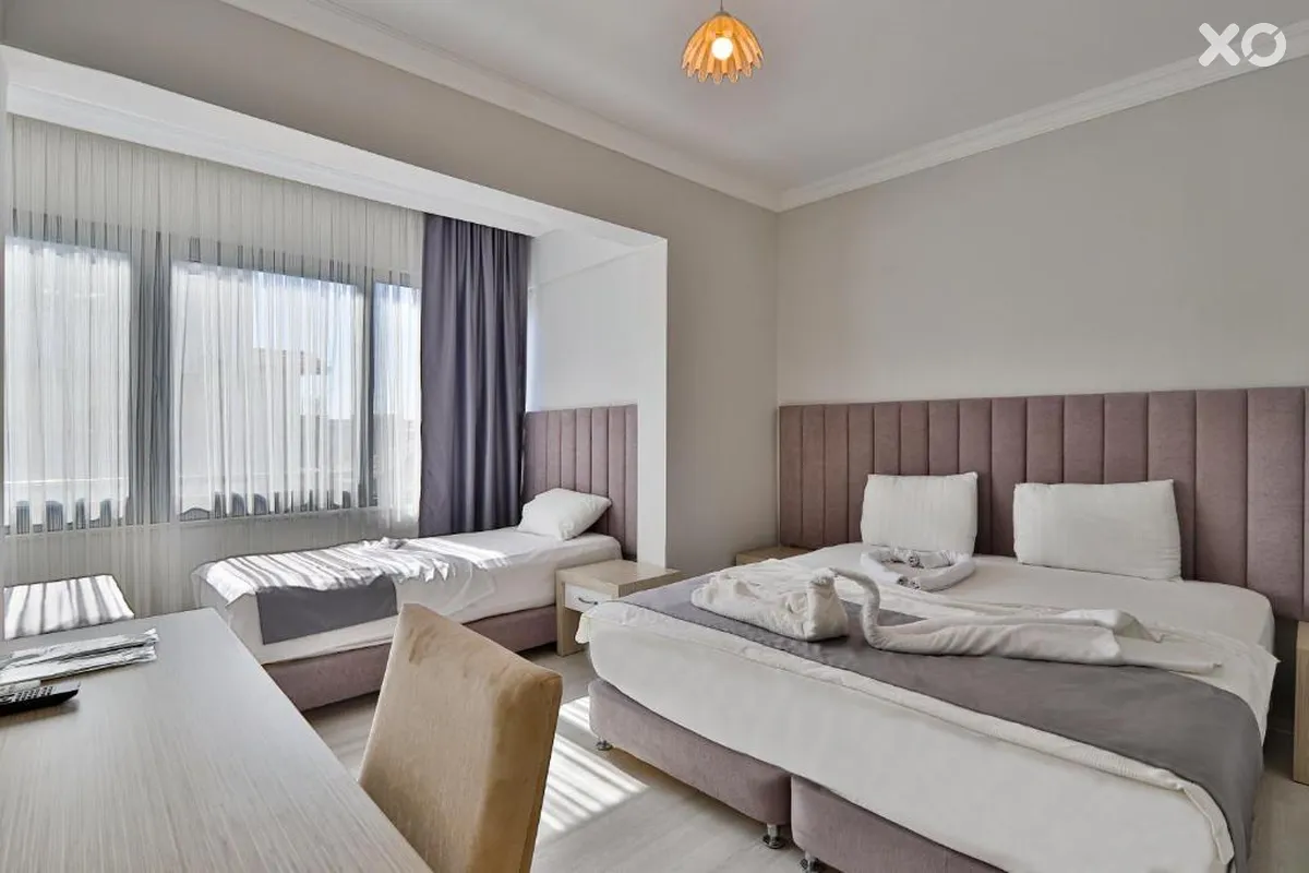 Side Gunes Hotel