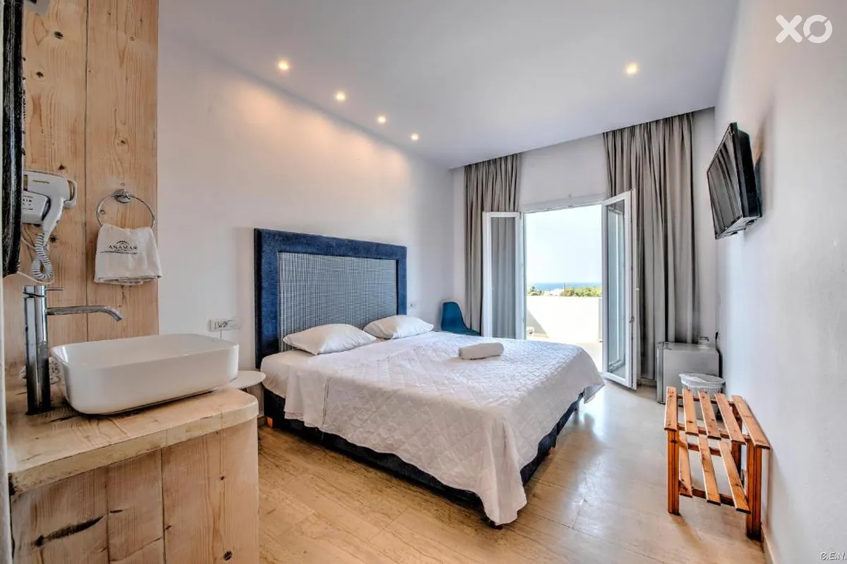 Anamar Santorini