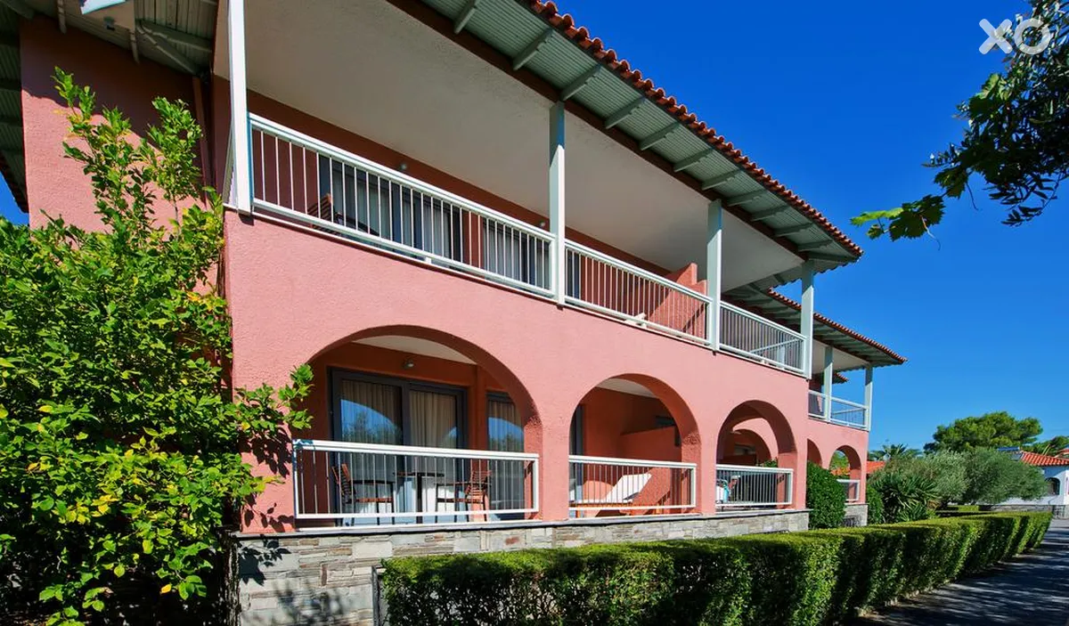 Hanioti Village & Spa Resort