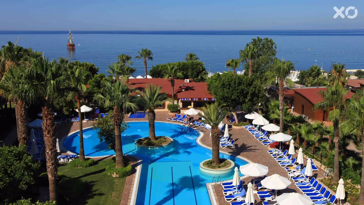 Grand Side Hotel