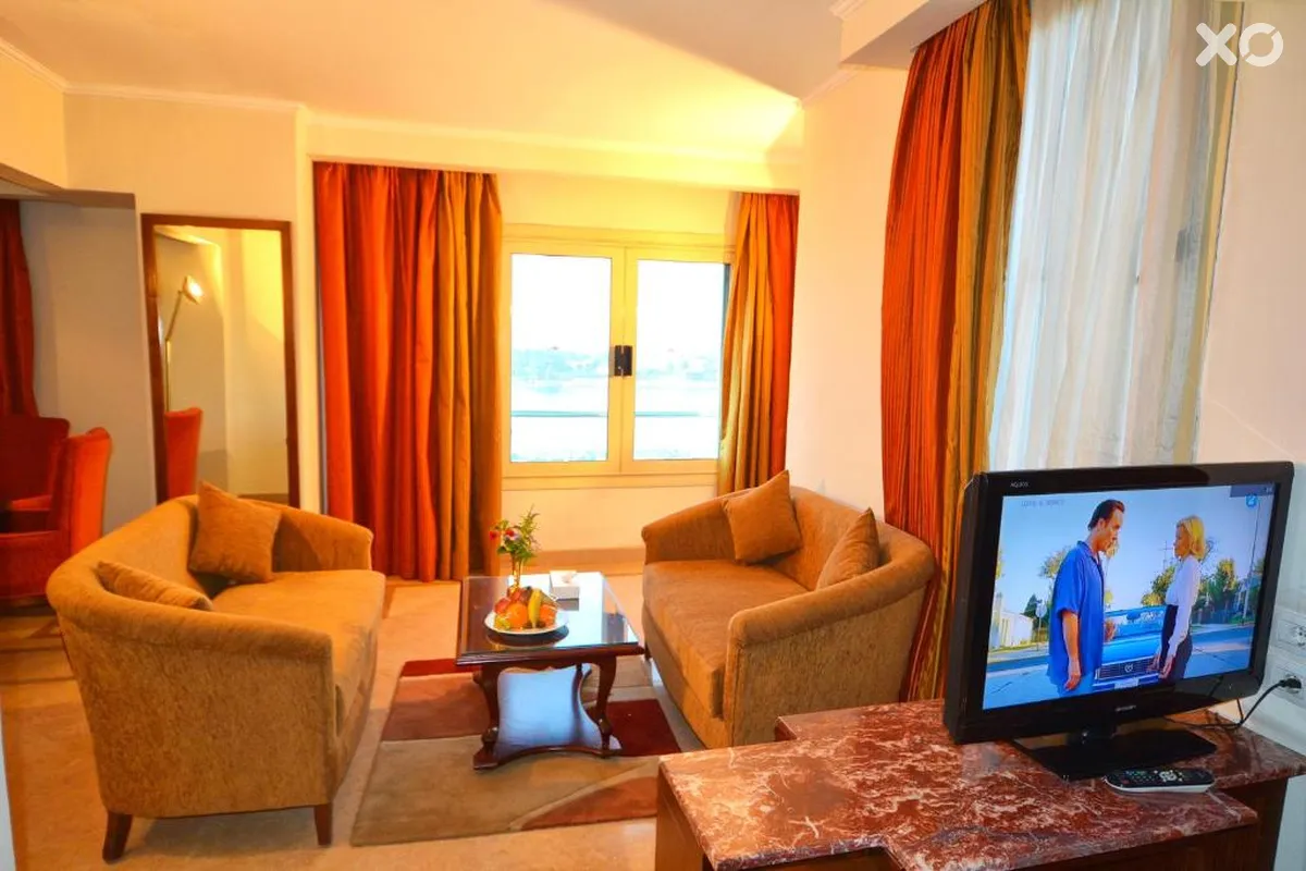 Aracan Eatabe Luxor Hotel