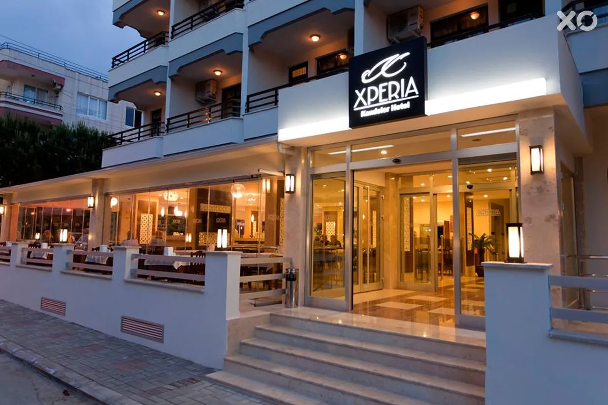 Kandelor Hotel