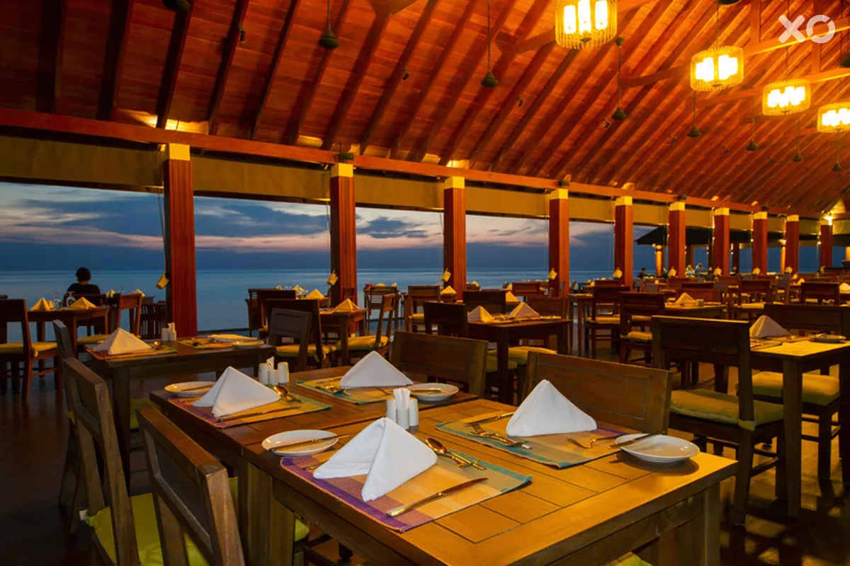 Summer Island Maldives